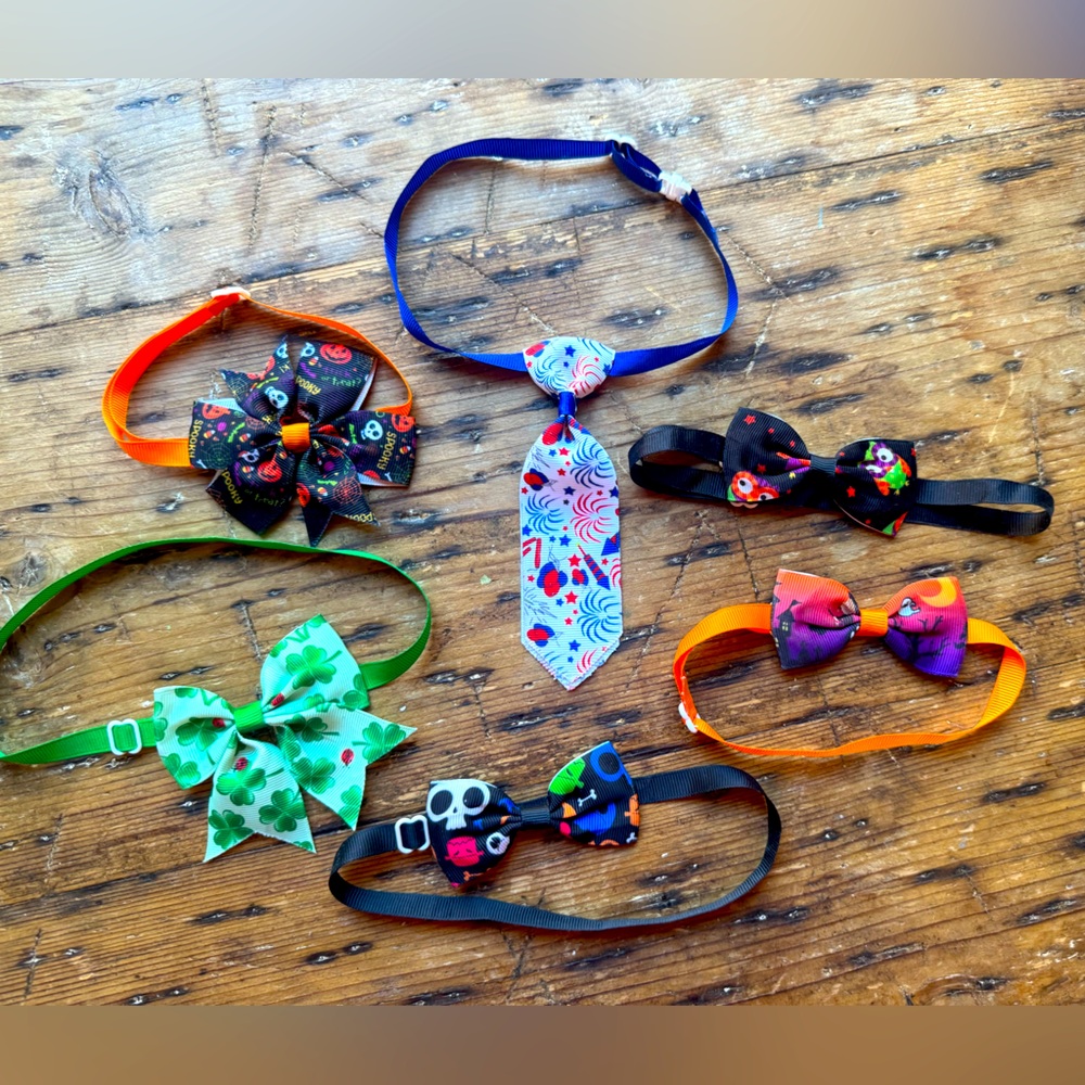 Collection of Small Dog Bows Lightweight Collars- New
